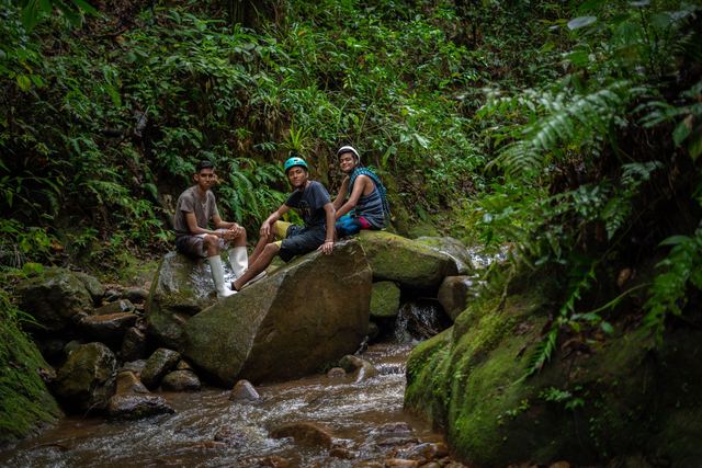 Canyoning en Basse-Terre : choisir sa descente depuis Bouillante Canyoning en Basse-Terre : choisir sa descente depuis Bouillante